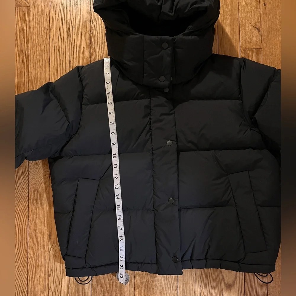 Lululemon Wunder Puff Cropped 600-Fill Down Jacket Size 10 - Picture 2 of 12